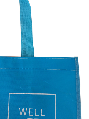 Το φως τοποθέτησε SGS 50x2.5cm 9gsm PP PE λαβών σε στρώματα μη την υφαμένη τσάντα