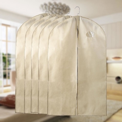 Κάλυψη επιχειρησιακών μαύρη γεμισμένη 80gsm 60x100cm μη υφαμένη κοστουμιών